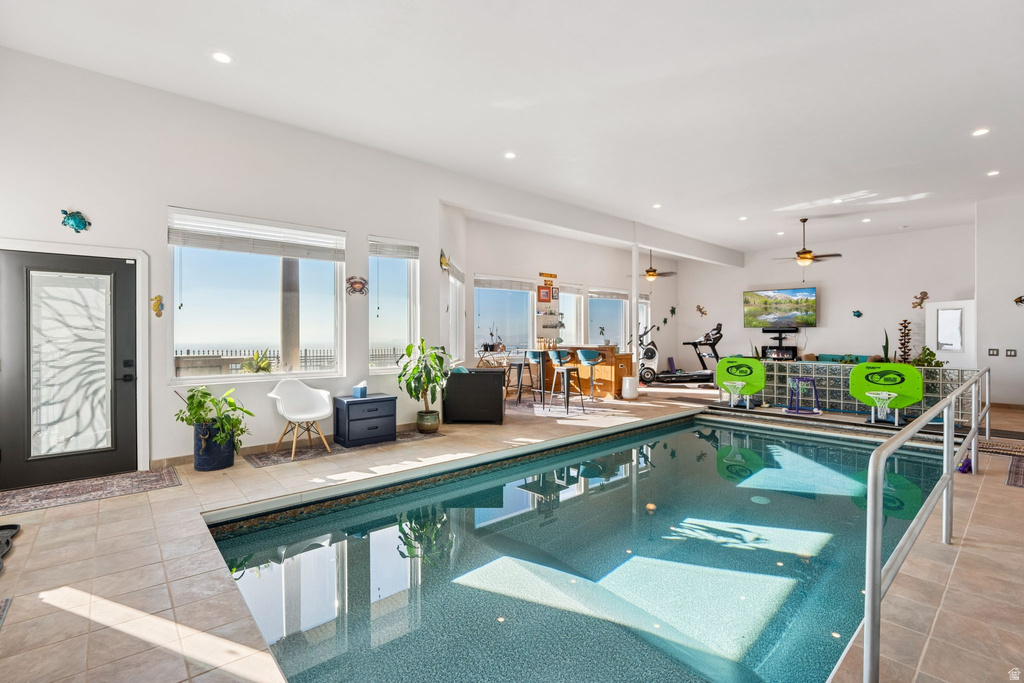 941 N SANDHURST DR Salt Lake City, UT 84103