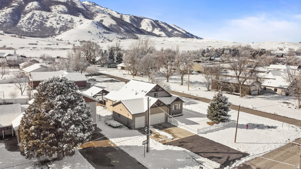 507 S 200 W Wellsville, UT 84339