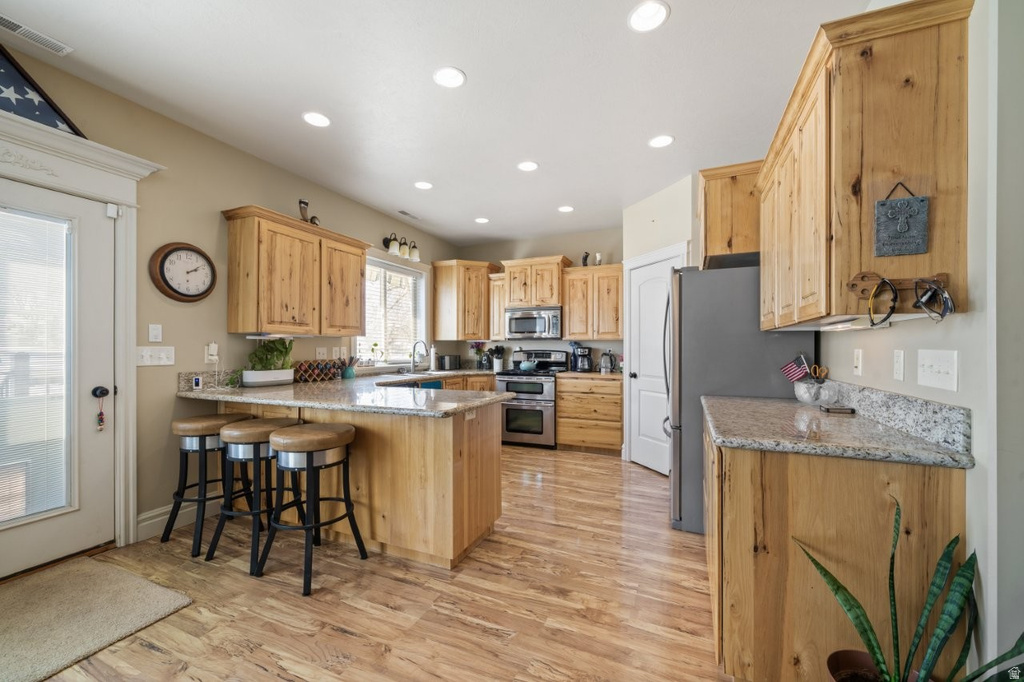507 S 200 W Wellsville, UT 84339