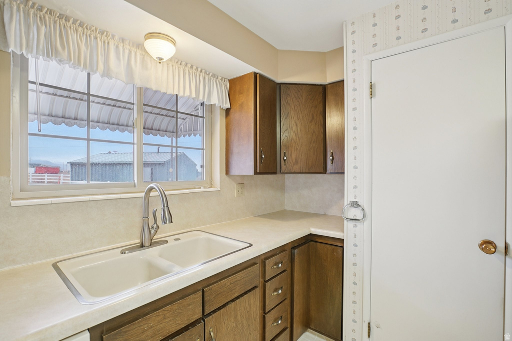 830 N OLD LINCOLN HWY Grantsville, UT 84029