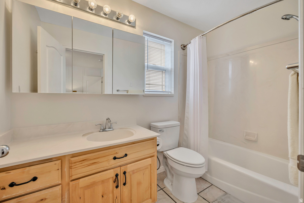 613 W SADDLEBROOK DR Payson, UT 84651