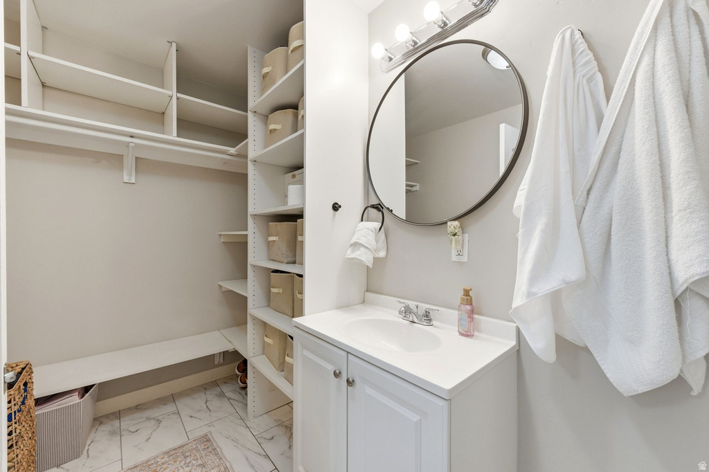 5373 W BOWSTRING WAY South Jordan, UT 84009