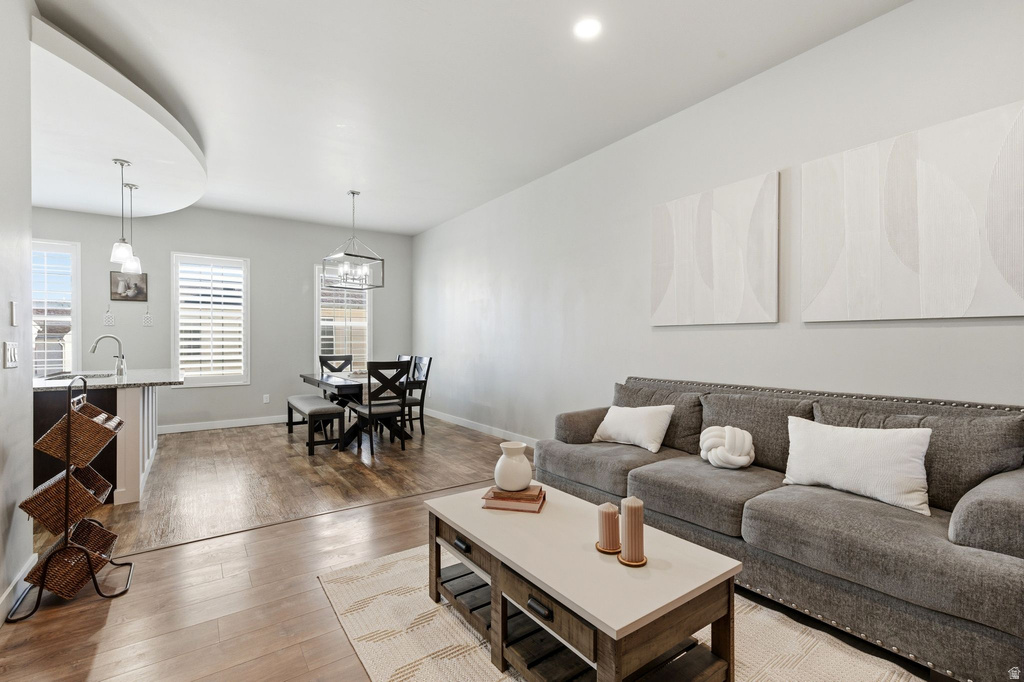 5373 W BOWSTRING WAY South Jordan, UT 84009