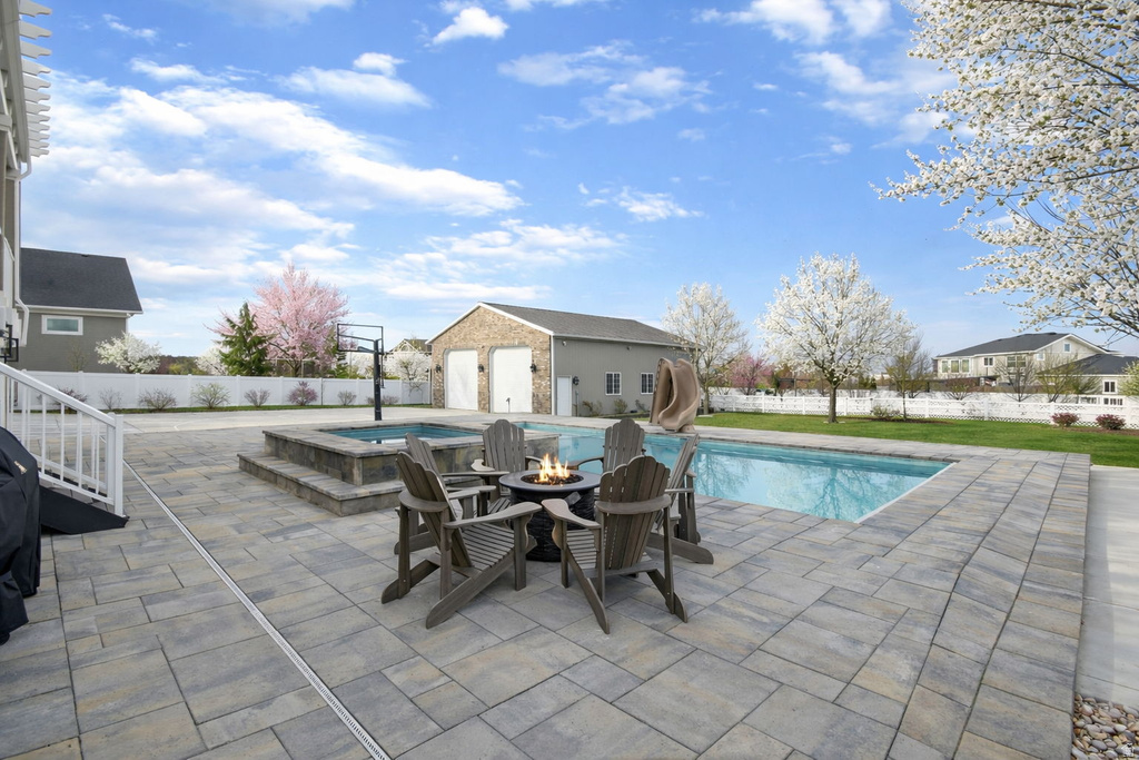 13883 S OXFORDSHIRE DR Bluffdale, UT 84065