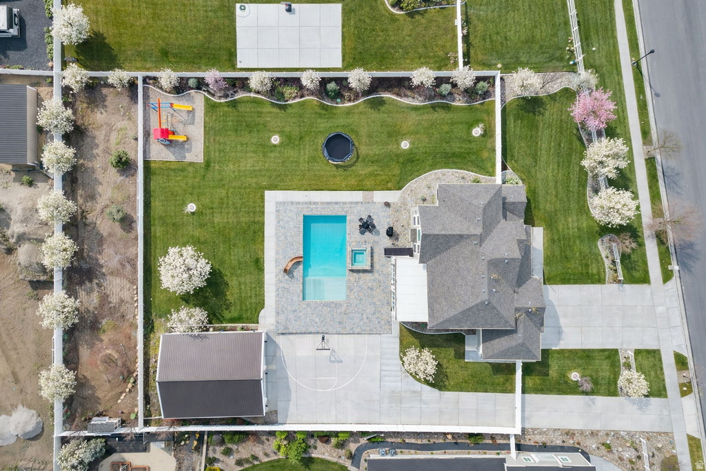 13883 S OXFORDSHIRE DR Bluffdale, UT 84065