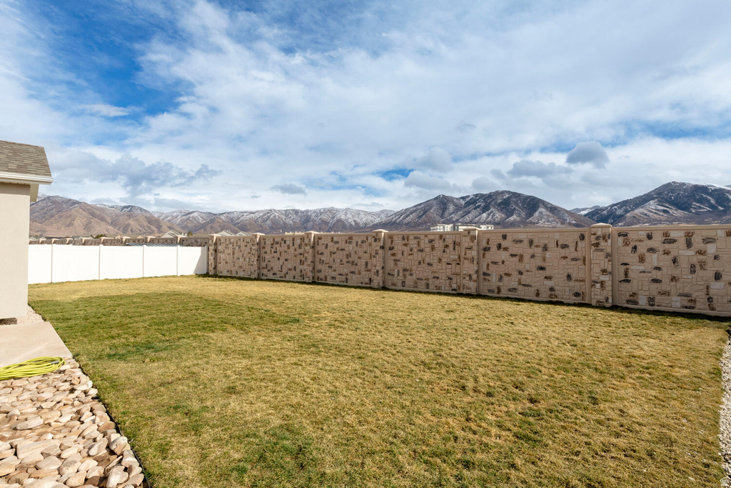 1154 N BERRA BLVD Tooele, UT 84074