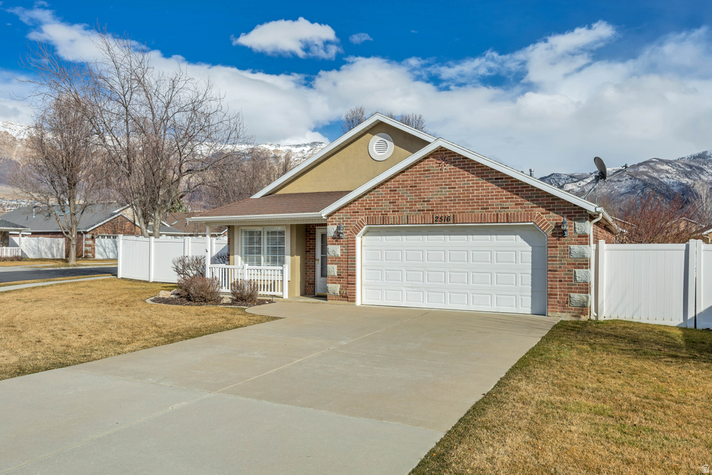 2516 N DORCHESTER AVE Harrisville, UT 84414
