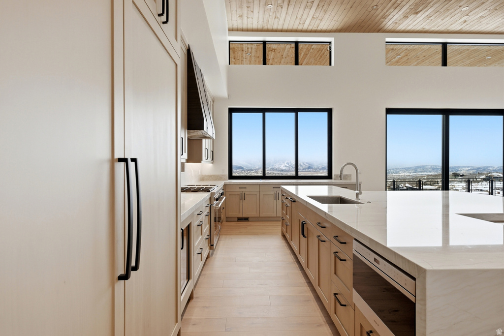 8833 SUN SPARK CT Park City, UT 84098