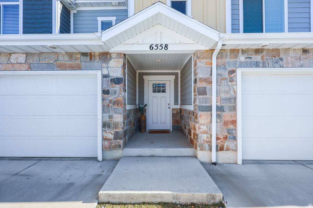 6558 S ASPEN LN South Weber, UT 84405