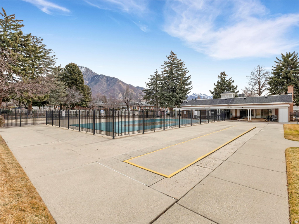 2286 E CARRIAGE LN #85 Holladay, UT 84117