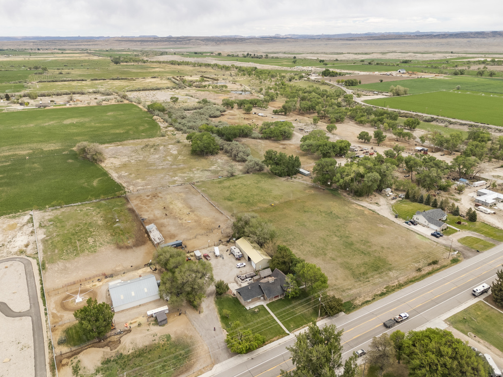 295 S STATE ST Ferron, UT 84523