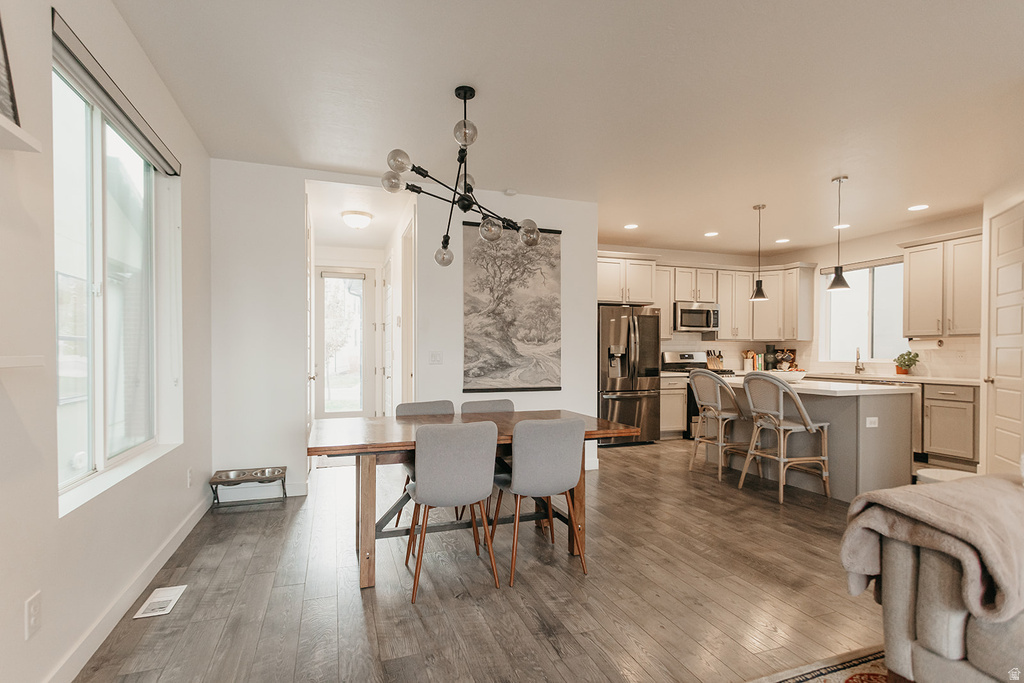 2420 N ALESUND WAY Lehi, UT 84043