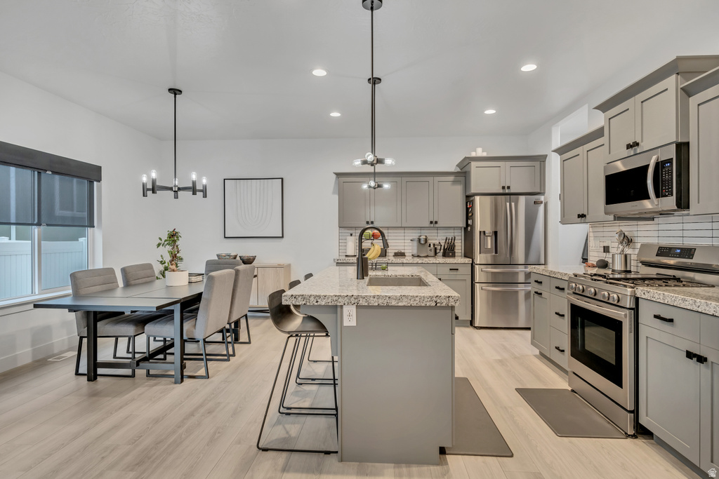 4948 E LAKE CORNER DR Eagle Mountain, UT 84005