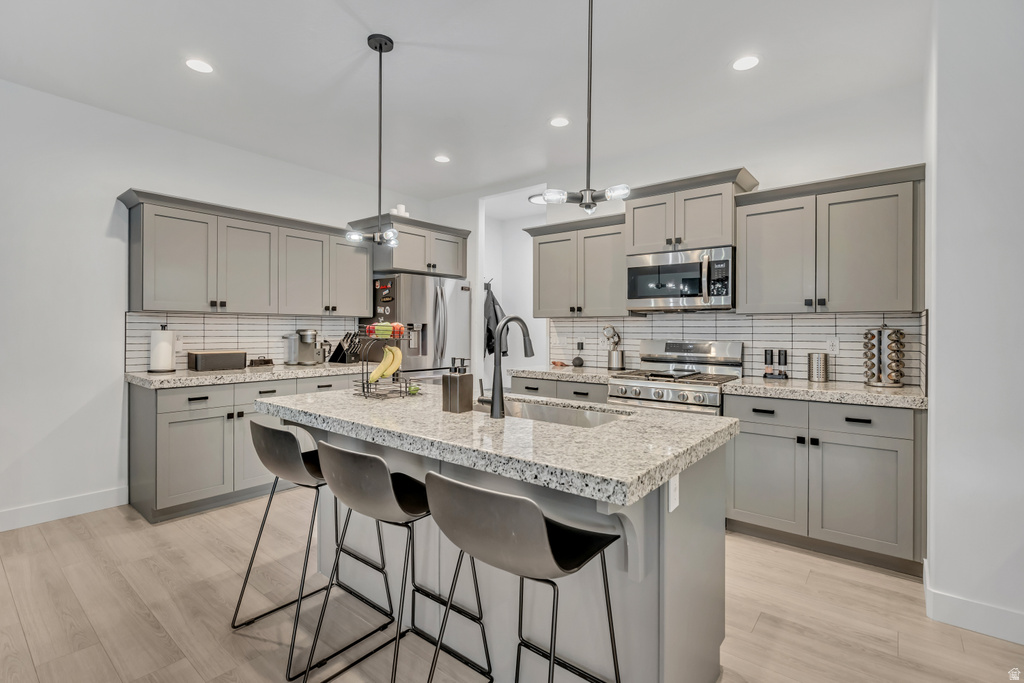 4948 E LAKE CORNER DR Eagle Mountain, UT 84005