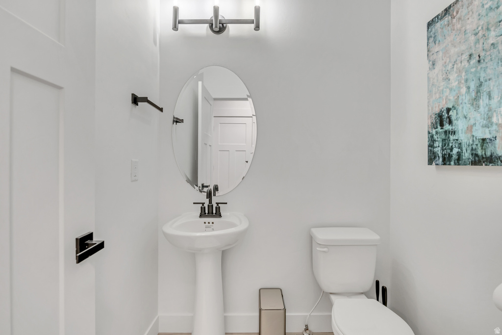 4948 E LAKE CORNER DR Eagle Mountain, UT 84005