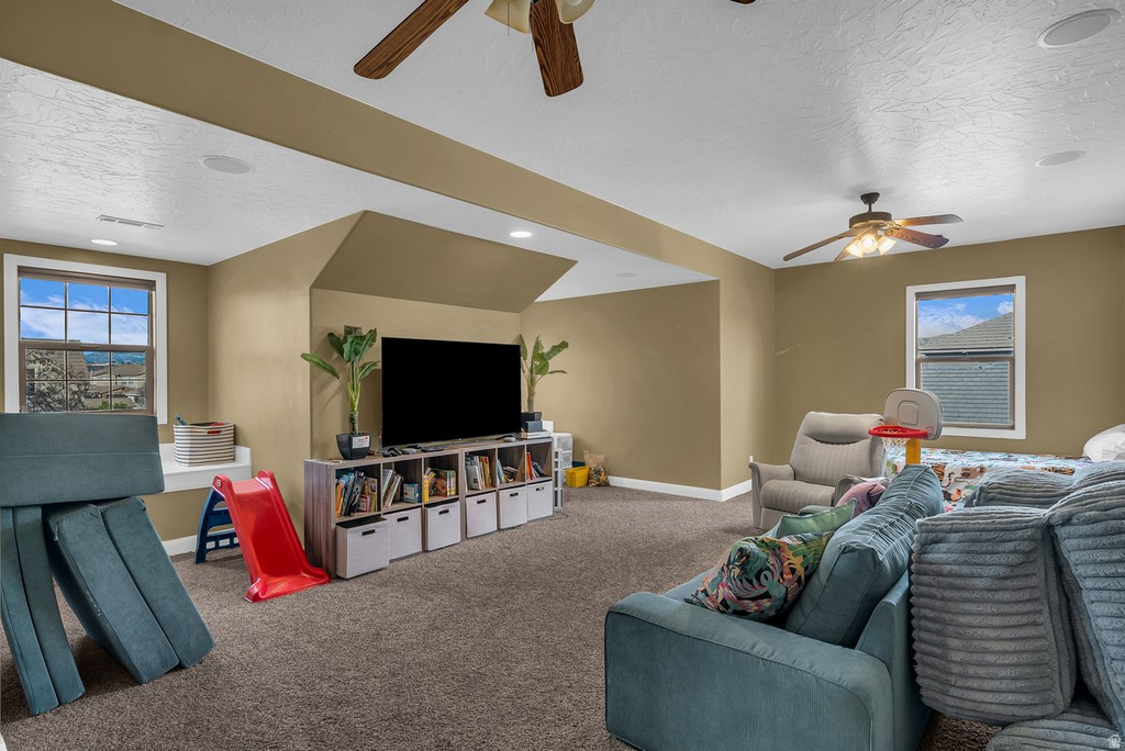 2551 S HONEY BEE CIR Washington, UT 84780