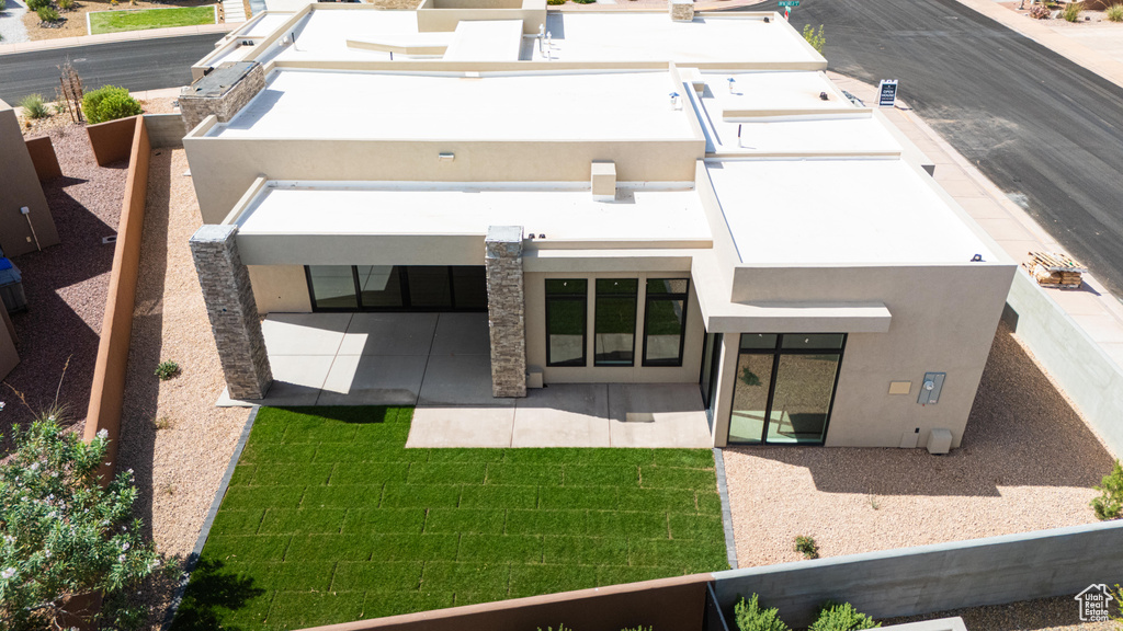 3227 S DRIFTING DUNES LN photo 2