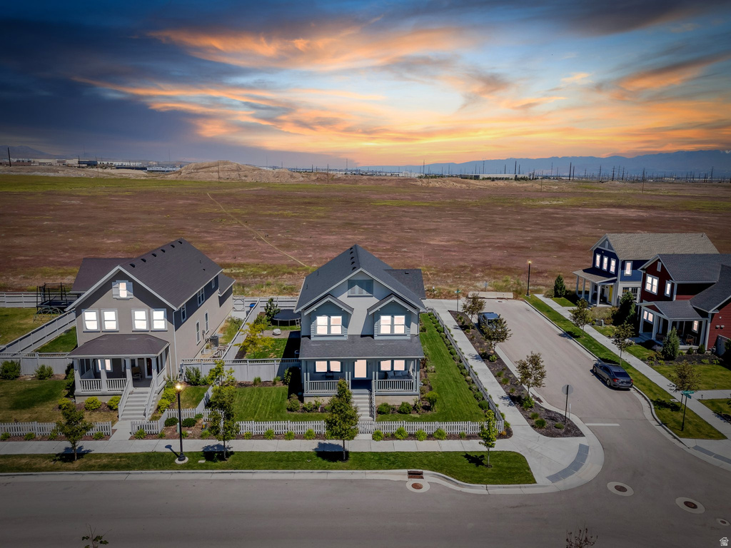 6228 W COPPERHAWK DR South Jordan, UT 84009