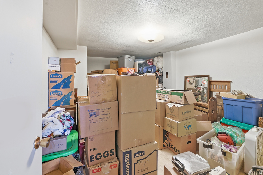 1000 TANEY LN Pocatello, ID 83201