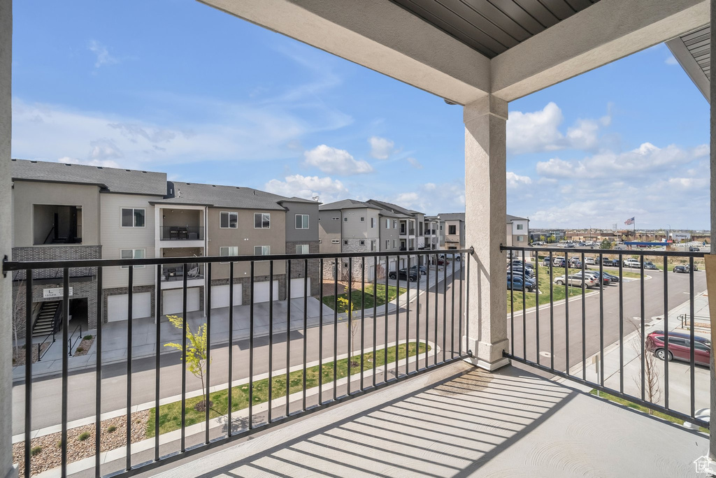 13537 S COMMODUS DR #304 Riverton, UT 84096