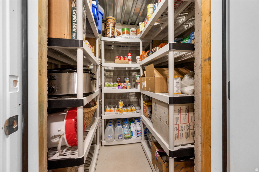 1443 W 550 S Syracuse, UT 84075