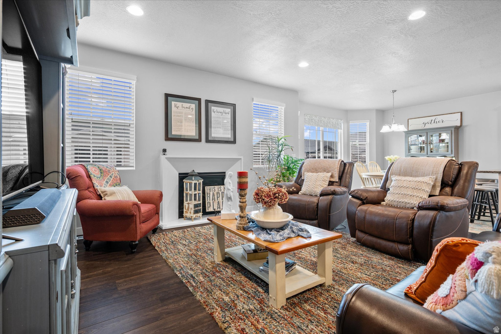 1443 W 550 S Syracuse, UT 84075