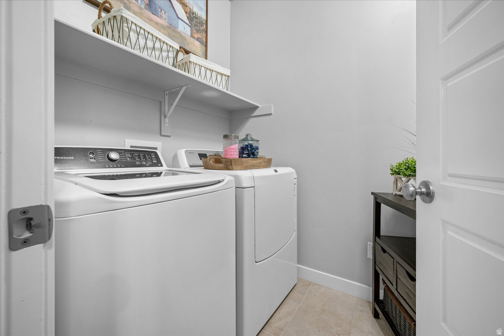 1443 W 550 S Syracuse, UT 84075