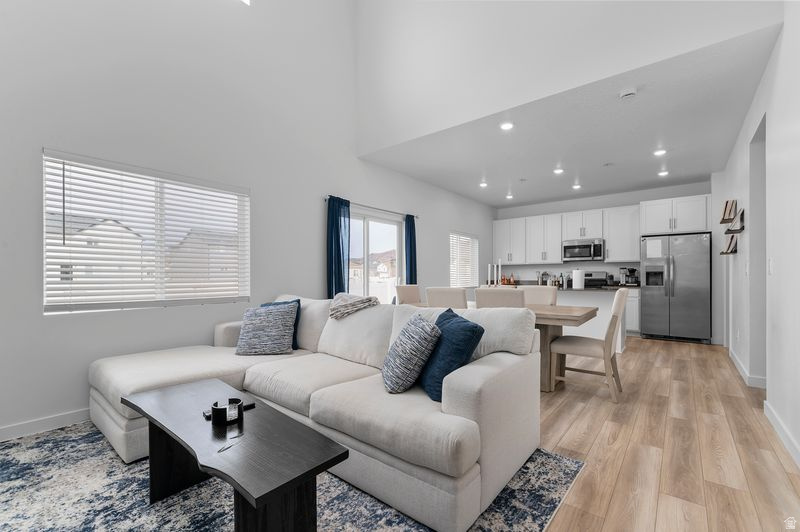 1713 E BISON DR Eagle Mountain, UT 84005