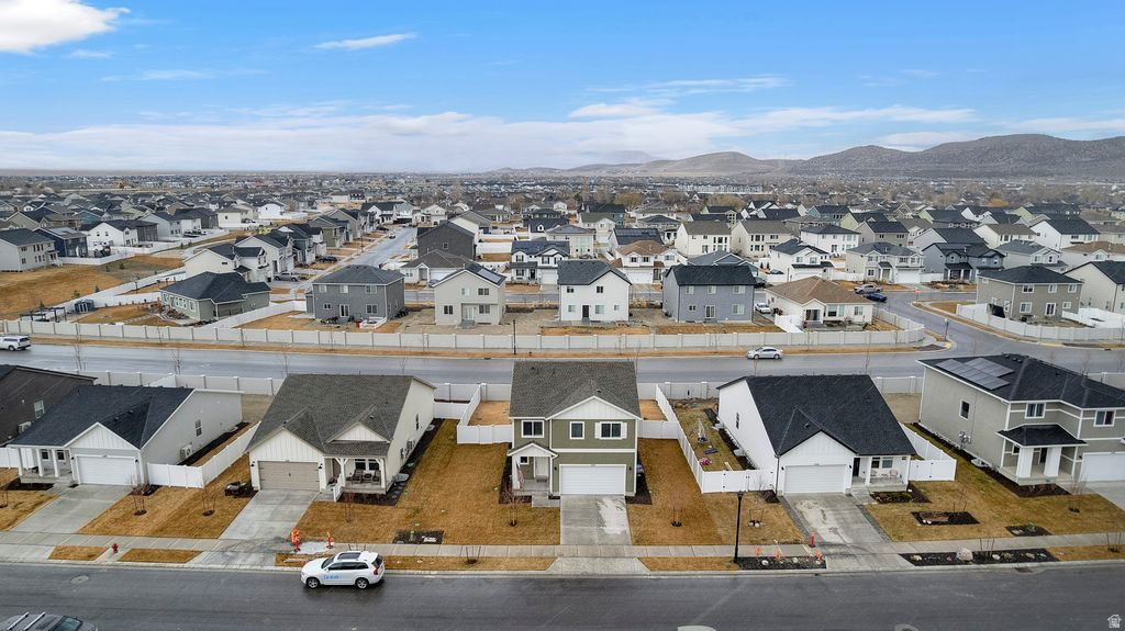 1713 E BISON DR Eagle Mountain, UT 84005