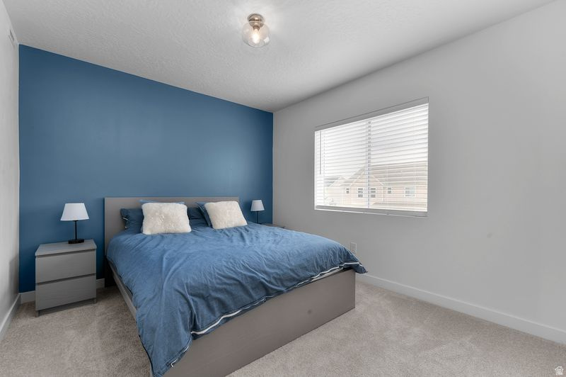 1713 E BISON DR Eagle Mountain, UT 84005