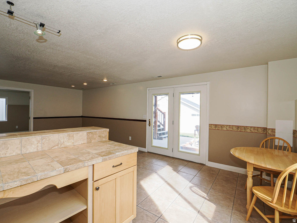 5975 S RIDGE FLOWER WAY Salt Lake City, UT 84118