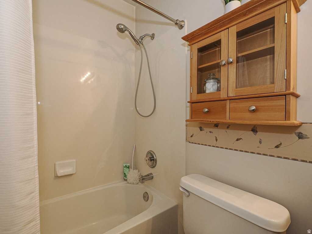 5975 S RIDGE FLOWER WAY Salt Lake City, UT 84118