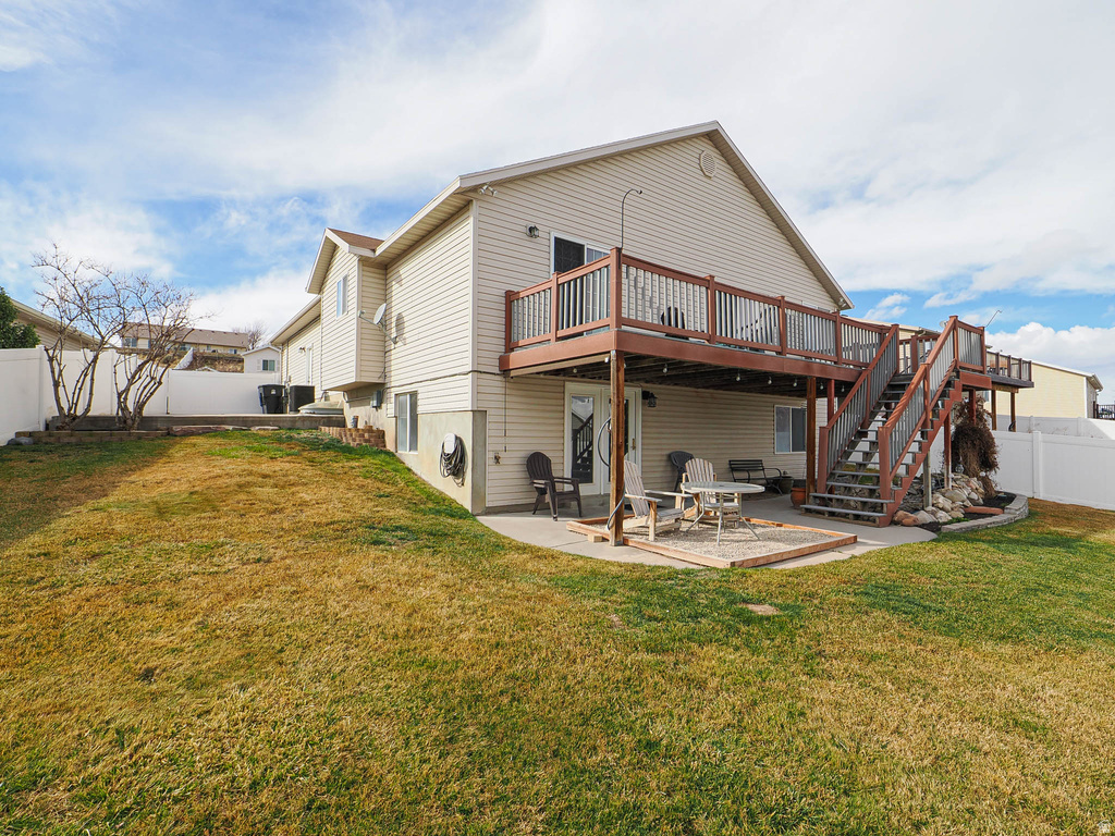 5975 S RIDGE FLOWER WAY Salt Lake City, UT 84118