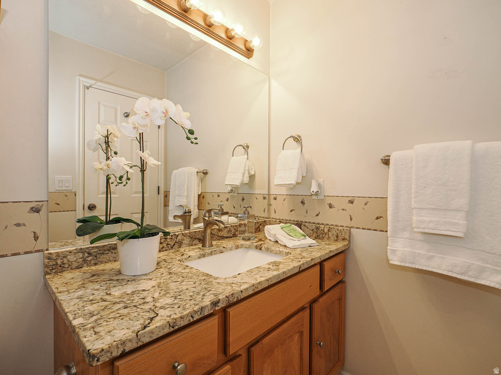 5975 S RIDGE FLOWER WAY Salt Lake City, UT 84118