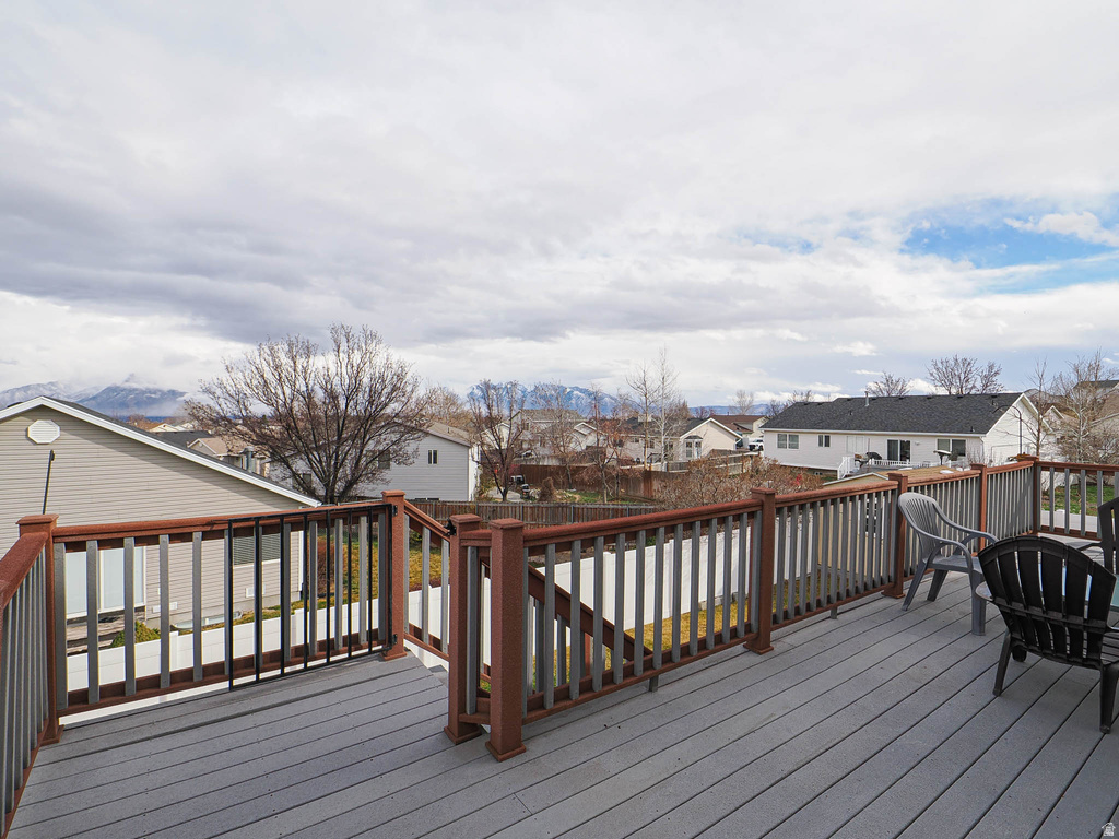 5975 S RIDGE FLOWER WAY Salt Lake City, UT 84118