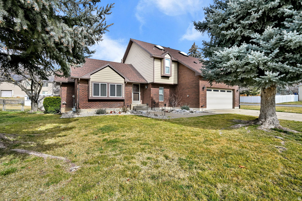 1843 E HAYES DR Layton, UT 84040