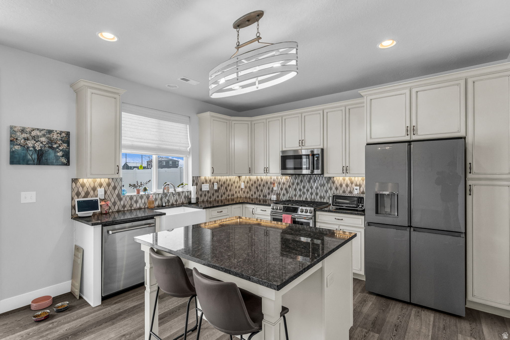 2049 W NATALIE AVE Syracuse, UT 84075