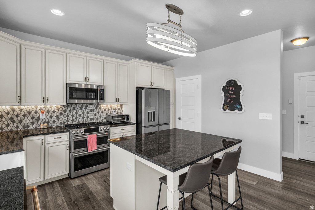 2049 W NATALIE AVE Syracuse, UT 84075