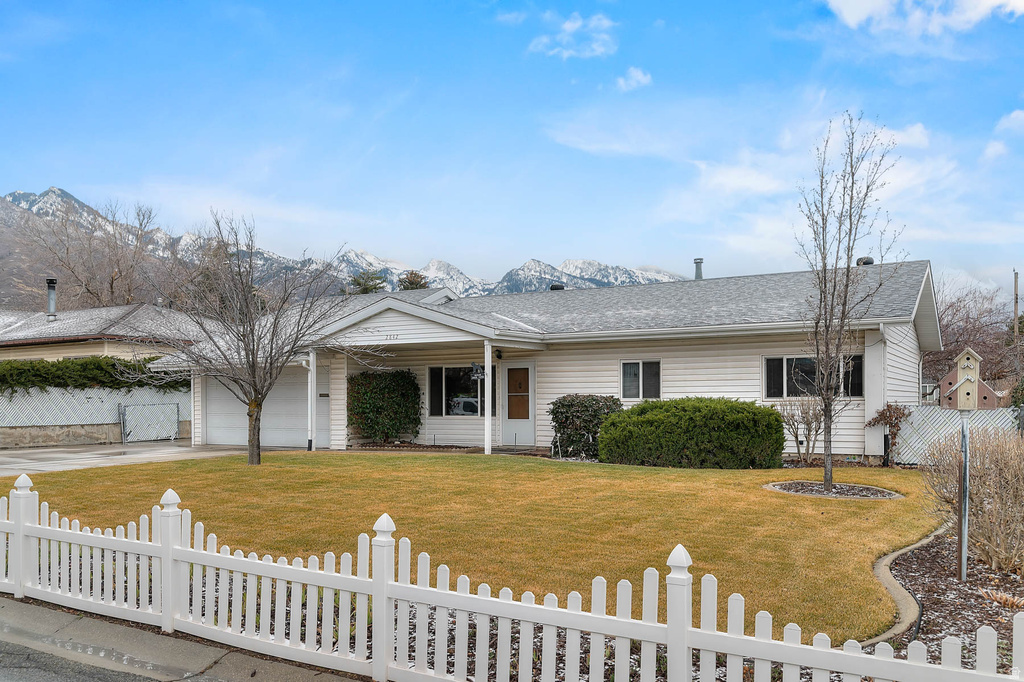 2842 E 7375 S Cottonwood Heights, UT 84121