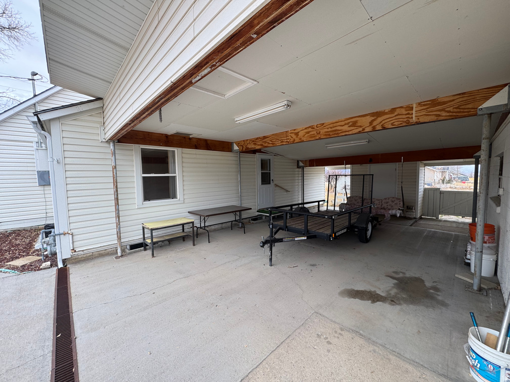 692 S 300 W Mt Pleasant, UT 84647