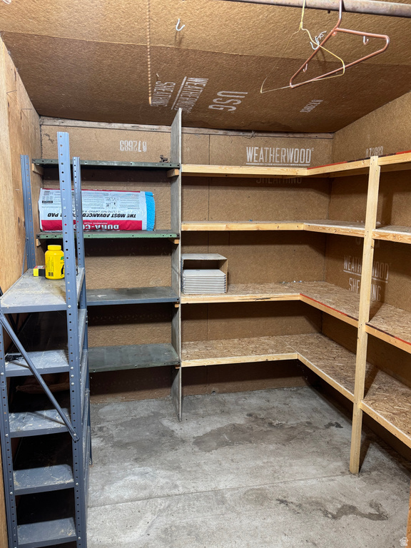 692 S 300 W Mt Pleasant, UT 84647