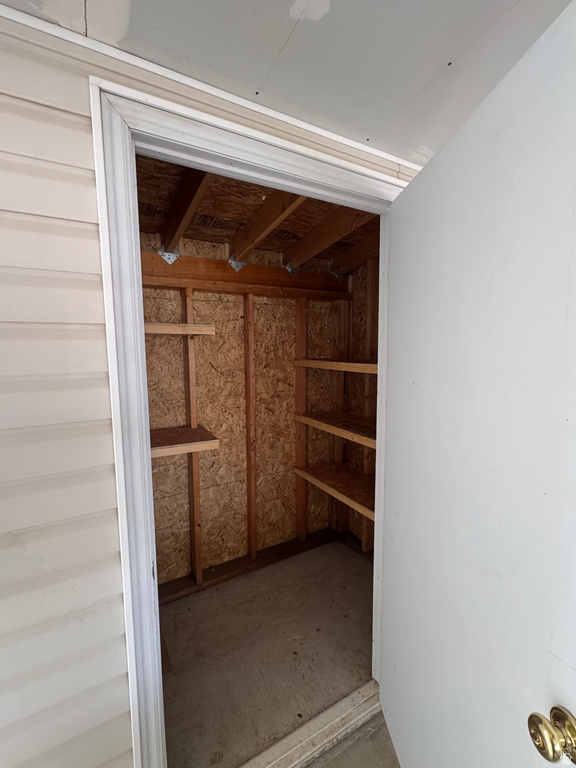 692 S 300 W Mt Pleasant, UT 84647