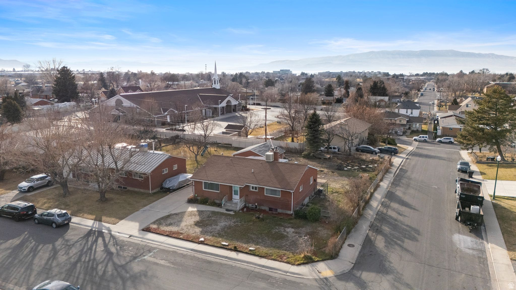 912 S 100 E Orem, UT 84058