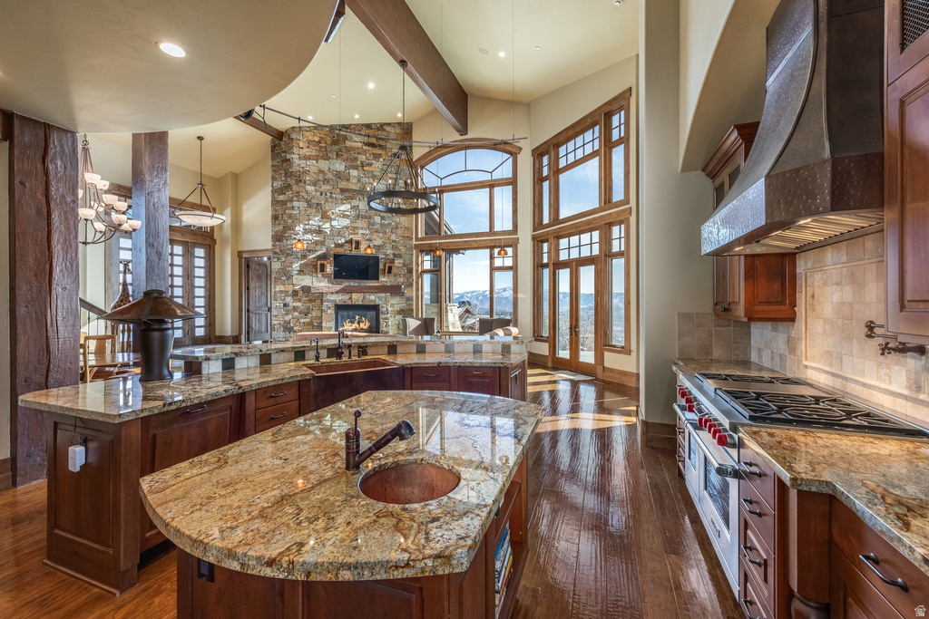 8425 SUNRISE LOOP Park City, UT 84098