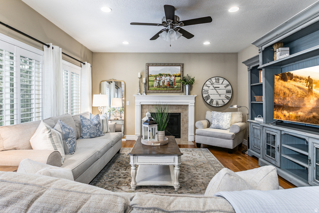 3285 W BLACK HAWK DR South Jordan, UT 84095