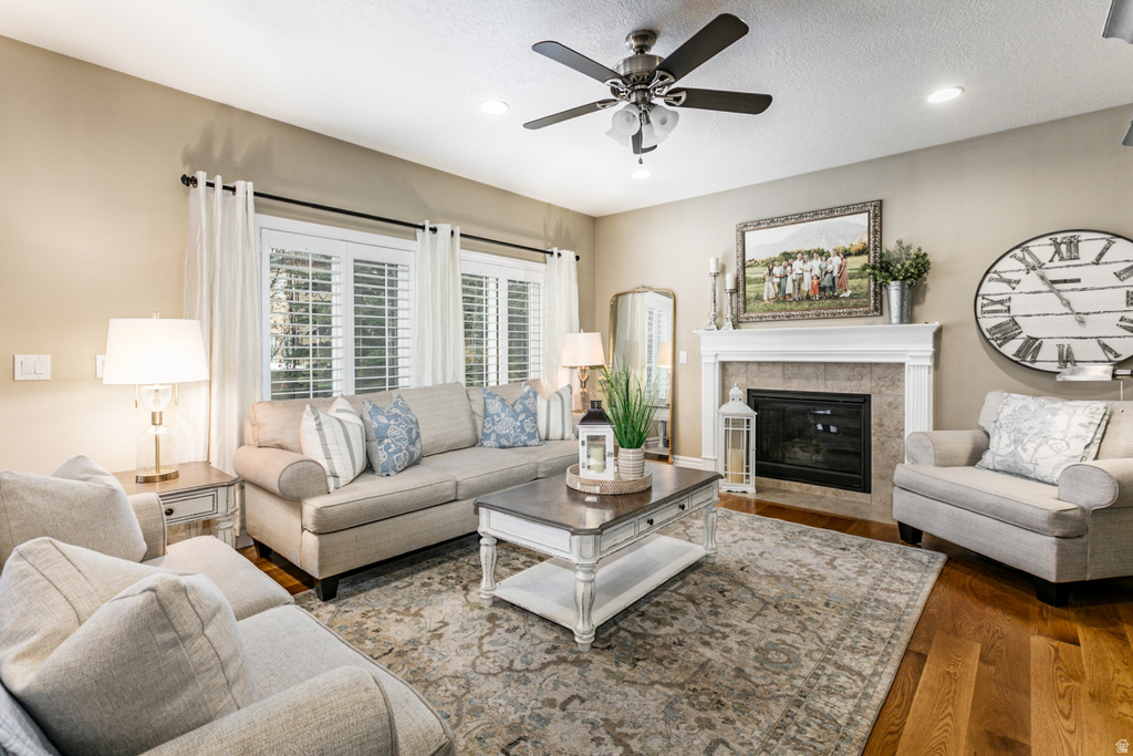 3285 W BLACK HAWK DR South Jordan, UT 84095