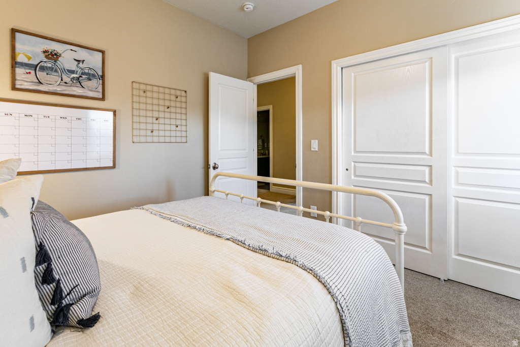 3285 W BLACK HAWK DR South Jordan, UT 84095