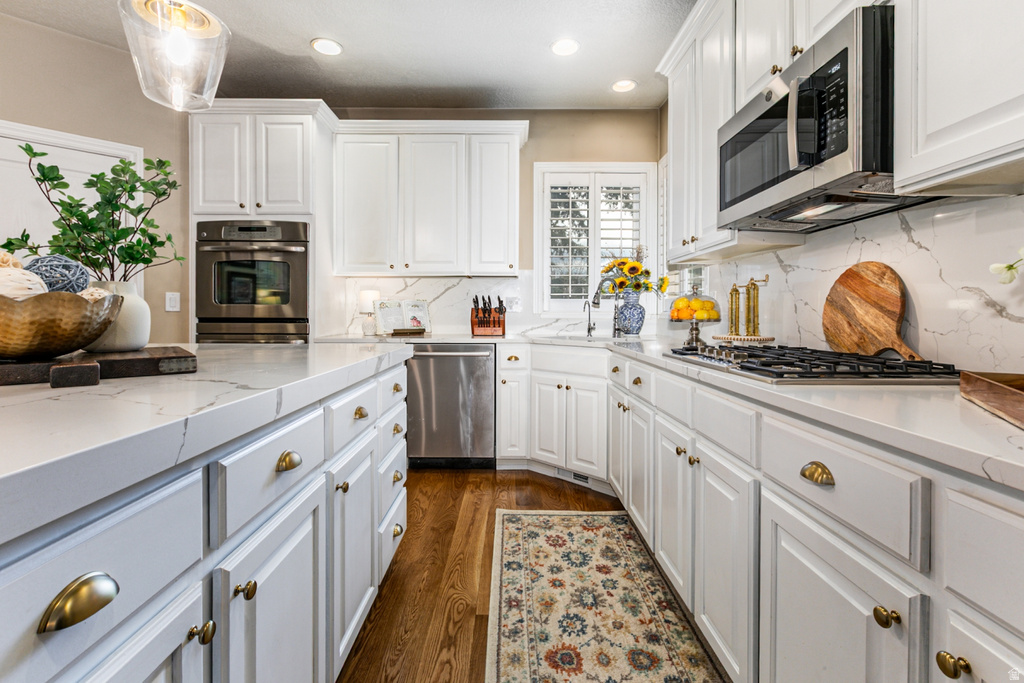 3285 W BLACK HAWK DR South Jordan, UT 84095