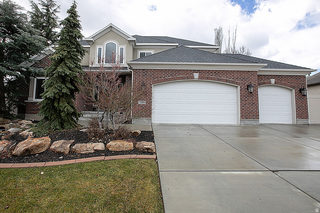 3285 W BLACK HAWK DR South Jordan, UT 84095