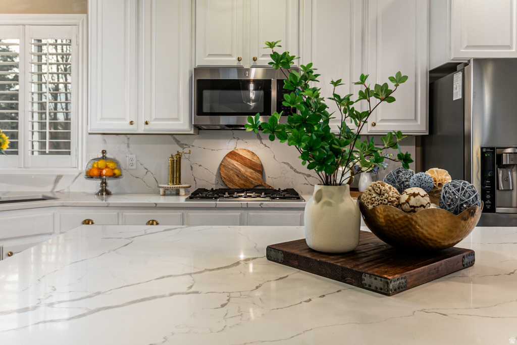 3285 W BLACK HAWK DR South Jordan, UT 84095